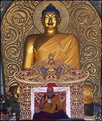 Далай-лама провел в Элисте церемонию освящения буддисткого храма
