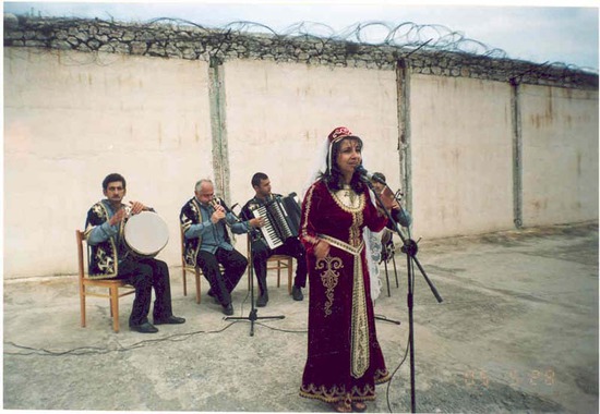 Концерт в Шушинской тюрьме. 2005г