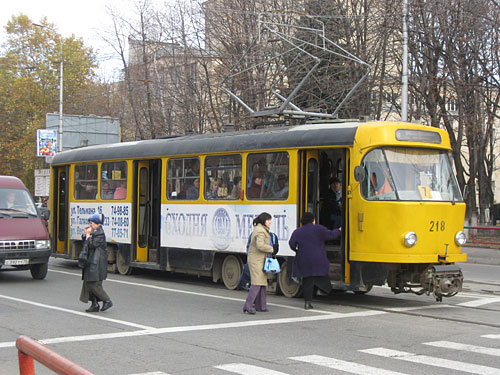 Владикавказ, остановка трамвая на проспекте Коста. Фото "Кавказского Узла"