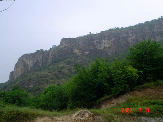 Граница между Аскеранским и Мардакертским районами. Нагорный Карабах.