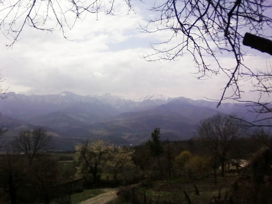 Вид на горы с деревни моего отца. Мардакертский район. Нагорный Карабах.