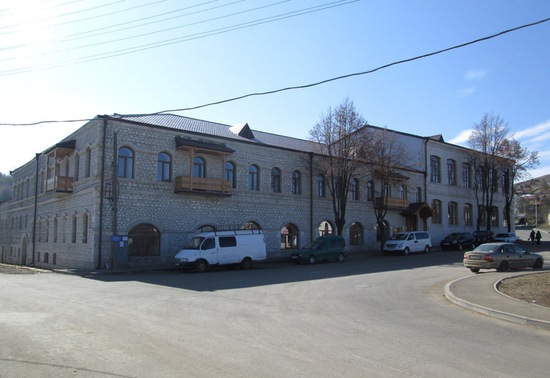 Здание министерства культуры и по делам молодёжи Нагорного Карабаха. г.Шуши.