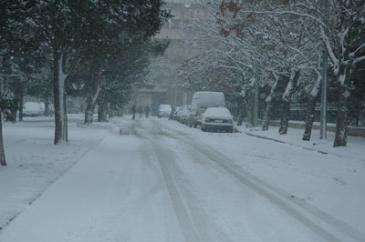 Снег в Баку