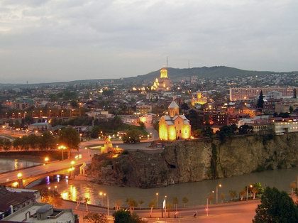 Центр Тбилиси. Фото с сайта www.travelplanet.ru