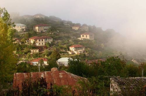 Вид на город Шуши. Нагорный Карабах. Источник: kunstkamera.livejournal.com