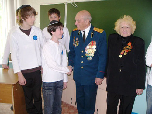 Встреча с ветеранами в школе "Ор Авнер". Фото "Кавказского Узла"
