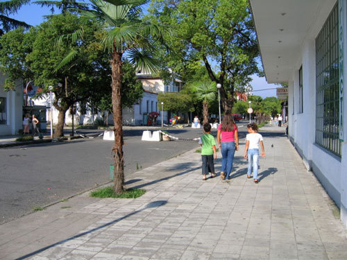Абхазия, Сухум, Проспект Мира. Фото с сайта http://ru.wikipedia.org