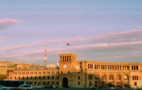 Армения, Ереван, Площадь Республики. Фото "Кавказского Узла"