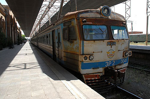 Железнодорожный вокзал, Ереван. Фото с сайта www.flickr.com/photos/24674184@N00, автор Онник Крикорян