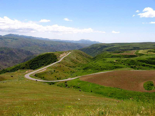 Нагорный Карабах. Фото с сайта http://ashy-macbean.com
