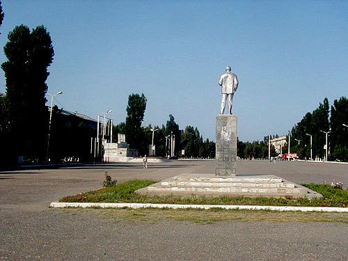Дагестан, Каспийск. Фото с сайта www.flickr.com/photos/lenin_monuments