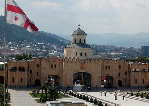 Грузия, Тбилиси, вид со смотровой площадки церкви "Самеба". Фото "Кавказского Узла"