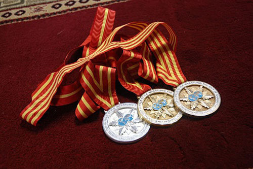 Медали Межконтинентального кубка по вольной борьбе. Фото с сайта http://xacavurt.ru, автор Камиль Хункеров