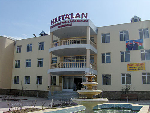 Частный оздоровительный центр "Нафталан". Азербайджан, Геранбойский район, курортный город Нафаталан. Фото "Кавказского Узла"