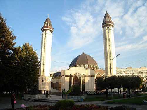 Кабардино-Балкария, мечеть в Нальчике. Фото с сайта www.panoramio.com/photo/32627620