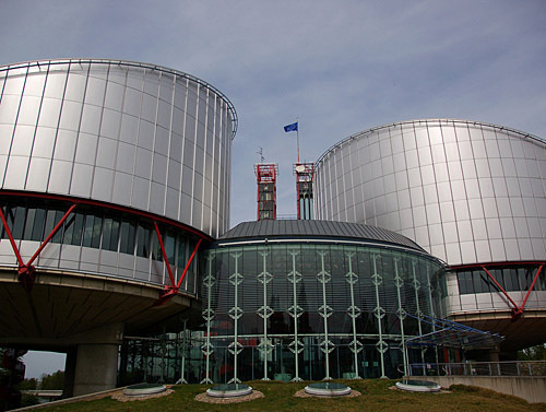 Европейский суд по правам человека в Страсбурге. Фото с сайта www.flickr.com/photos/marcella_bona/3725668509