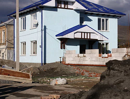 Восстановительные работы в Цхинвале. Фото с сайта http://osinform.ru