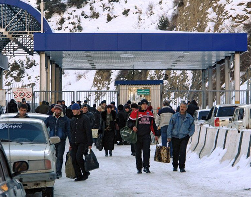 Пропускной пункт на границе Южной Осетии. Фото: ИА Осинформ osinform.ru
