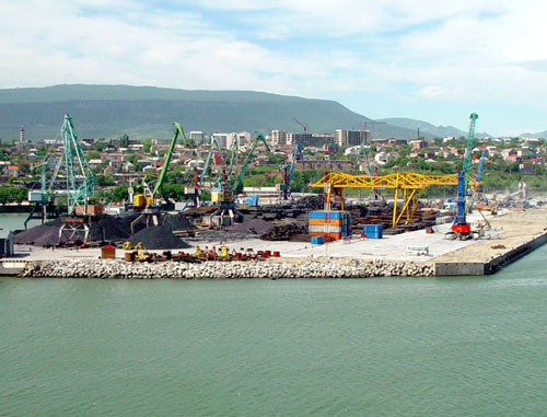 Махачкалинский международный торговый порт. Фото "Кавказского узла"