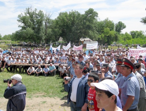 Съезд ногайского народа в селе Терекле-Мектеб Ногайского района Дагестана, 29 мая 2011 г. Фото "Кавказского узла"