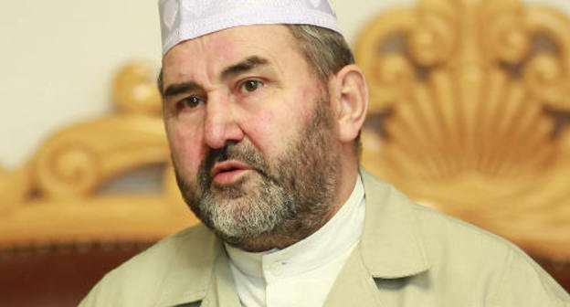 Шейх Сиражудин Хурикский, 2011 г. Фото с сайта мечети "Баб-уль-Абваб", http://www.babulabvab.ru/