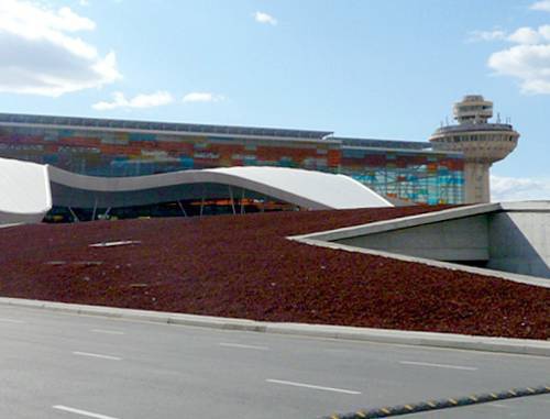 Здание нового терминала аэропорта "Звартноц". Армения, Ереван, 7 ноября 2011 г. Фото Армине Мартиросян для "Кавказского узла"