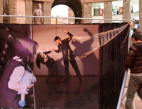  Армения, Ереван. Акция "Стена плача", организованная "Центром прав женщин" в Международный день борьбы с насилием над женщинами . 25 ноября 2011 г. Фото: http://unzipped.blogspot.com