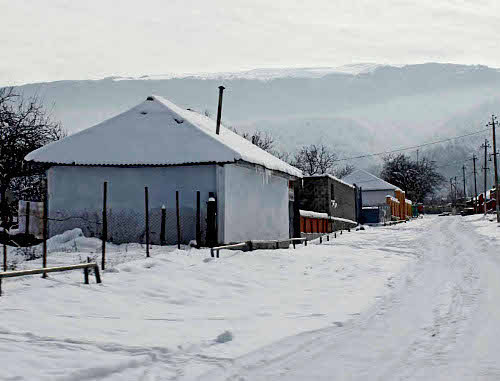 Зима 2012 года в Чечне. Веденский район, село Элистанжи. Фото: 	Mohmad Ulbi, u1ver.livejournal.com