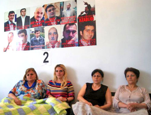 Участники голодовки, Баку, 16 мая 2012. Фото Azadliq Radiosu (RFE/RL)