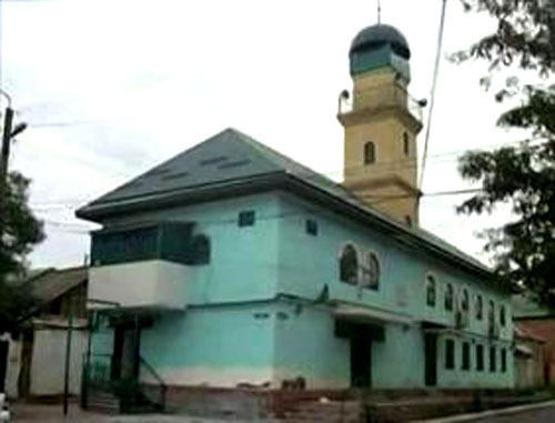 Мечеть в Хасавюрте. Дагестан. Фото http://www.islamrf.ru 


