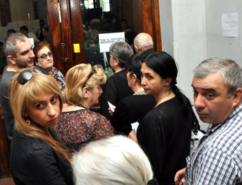 Очередь на избирательном участке в Грузии. 1 октября 2012 г. Фото: Mzia Saganelidze (RFE/RL)