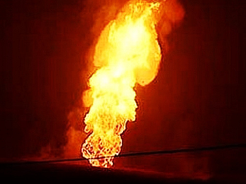 Возгорание на газопроводе. Фото: http://www.donnews.ru