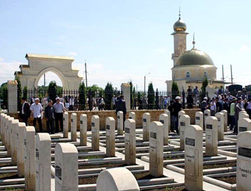 Мемориал памяти жертв осени 1992 г. Назрань. Фото http://06region.ru