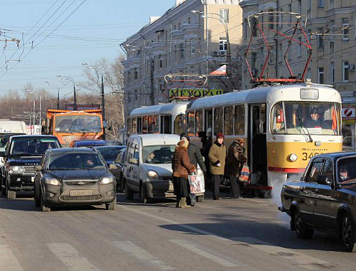 Трамвайная остановка в Москве. Фото: http://proboknet.livejournal.com
