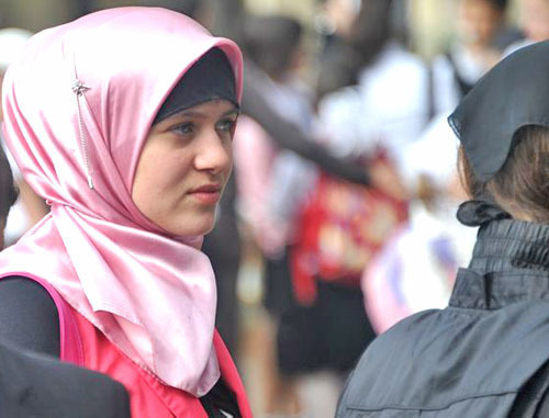 Девушки в хиджабах. Фото http://www.info-islam.ru