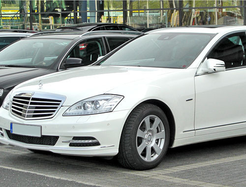 Автомобиль Mercedes-Benz. Фото http://en.wikipedia.org