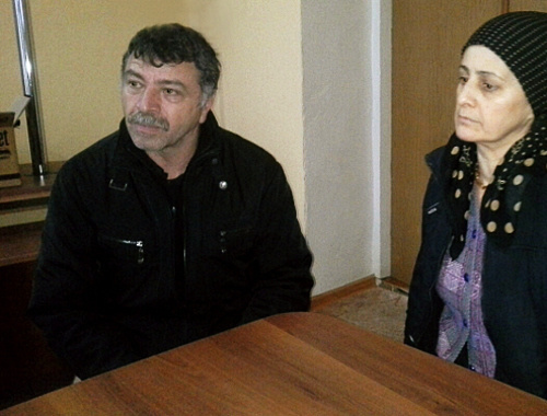 Кахриман Шихгасанов с женой. Дербент, 28 января 2013 г. Фото Патимат Махмудовой для "Кавказского узла"
