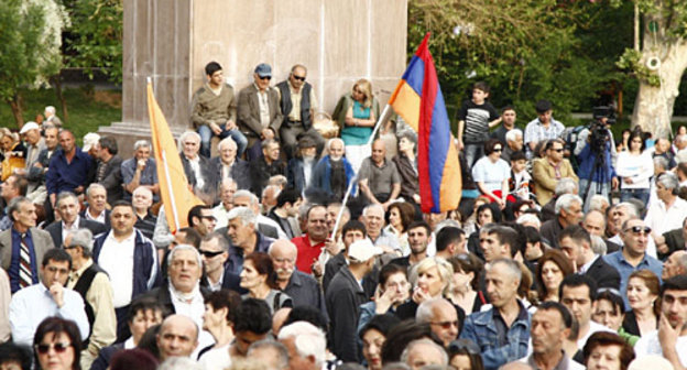 Митинг АНК. Ереван, май 2012 г. Фото: © PanARMENIAN Photo / 
Hrant Khachatryan