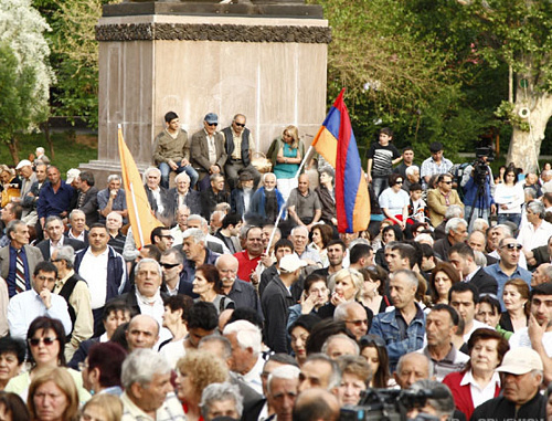 Митинг АНК. Ереван, май 2012 г. Фото: © PanARMENIAN Photo / 
Hrant Khachatryan