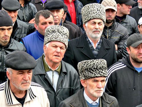 Митинг жителей Кизилюрта с требованием смены главы района. 2 марта 2013 г. Фото Патимат Махмудовой для "Кавказского узла"