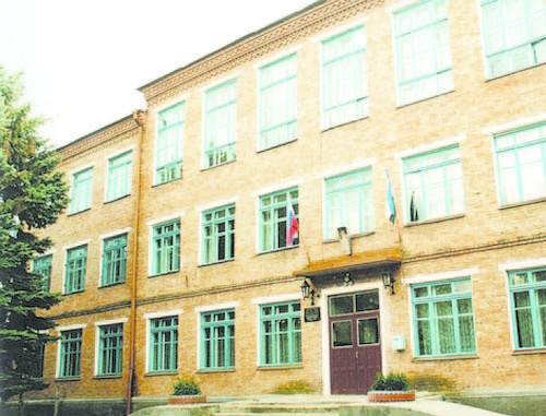 Школа станицы Екатериноградской Прохладненского района КБР. Фото http://www.region-07.ru/