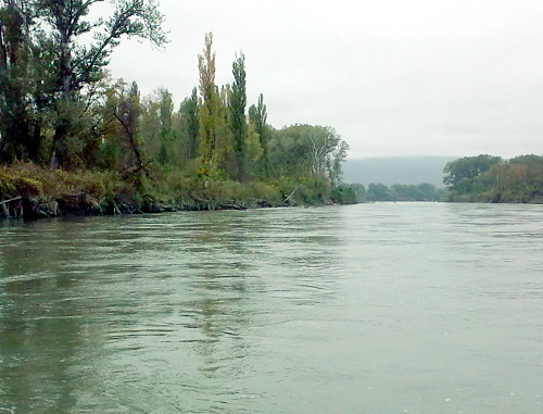 Река Терек в Гудермесском районе Чечни. Фото: Noxčiyčö, http://www.adamalla.com