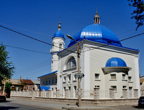 Белая мечеть в Астрахани. Фото: Ludushka, https://commons.wikimedia.org