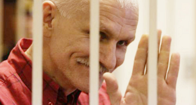 Алесь Беляцкий в суде. ноябрь 2011 г. Фото: svaboda.org, (RFE/RL)
