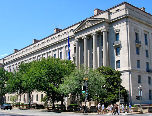 Здание министерства юстиции США в Вашингтоне. Фото http://commons.wikimedia.org/