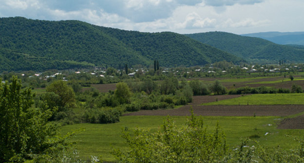 Грузия, Ахмета, село Дуиси в Панкисском ущелье. Фото: Scott McDonough, http://www.flickr.com/photos/48443160@N00