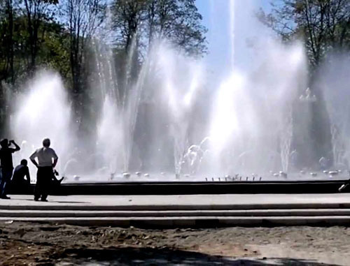 Поющие фонтаны на площади Согласия. Фото: кадр из видео www.youtube.com