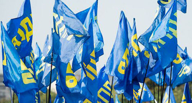 Флаги ЛДПР. Фото http://ldpr.ru/