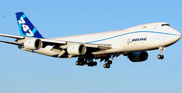 Cамолет Boeing 747-8F. Фото http://en.wikipedia.org/
