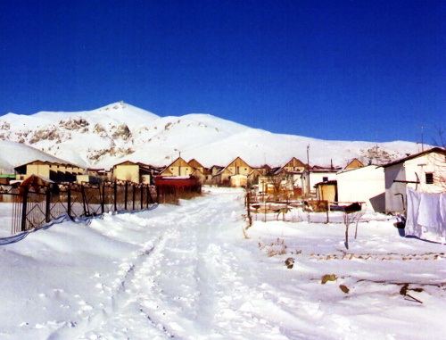 Армения, Спитак. Щитовые домики. Фото: http://www.flickr.com/photos/thomasfrederick